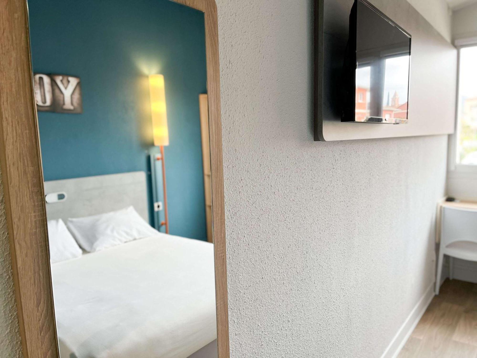 Ibis Budget Saint Christol Les Ales Exteriér fotografie