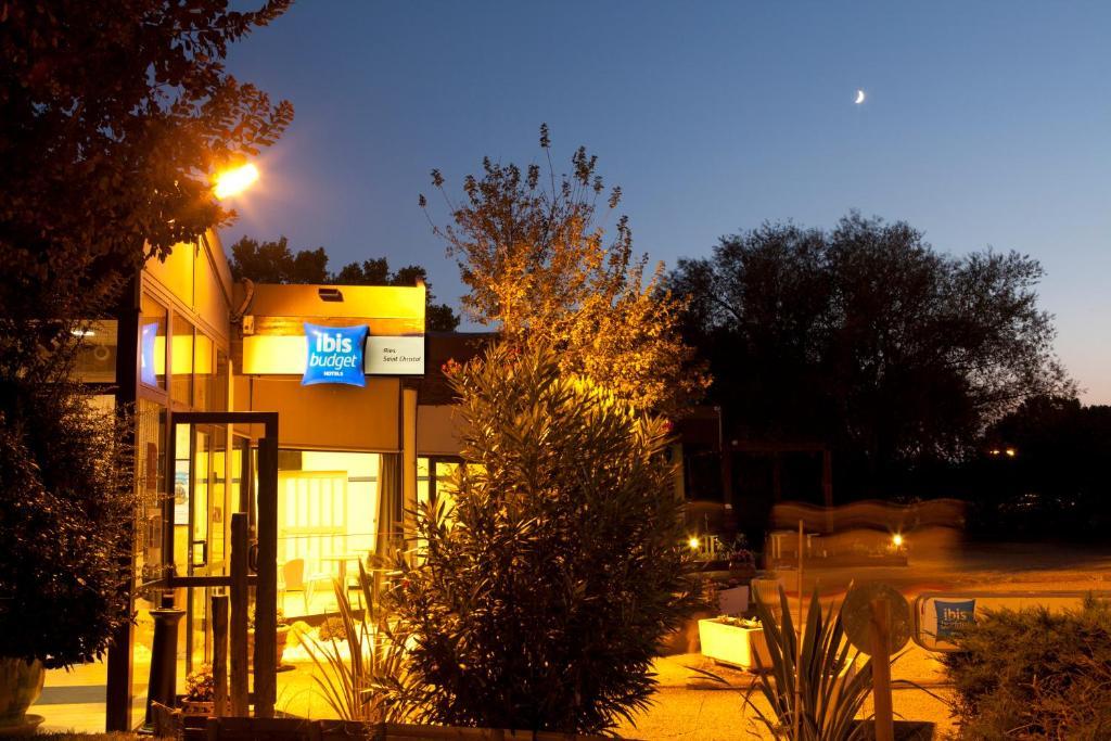 Ibis Budget Saint Christol Les Ales Exteriér fotografie