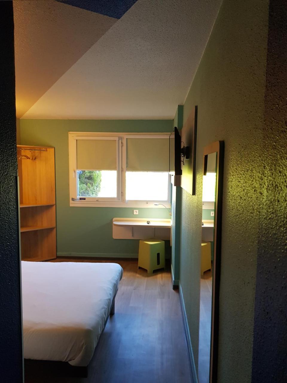Ibis Budget Saint Christol Les Ales Exteriér fotografie